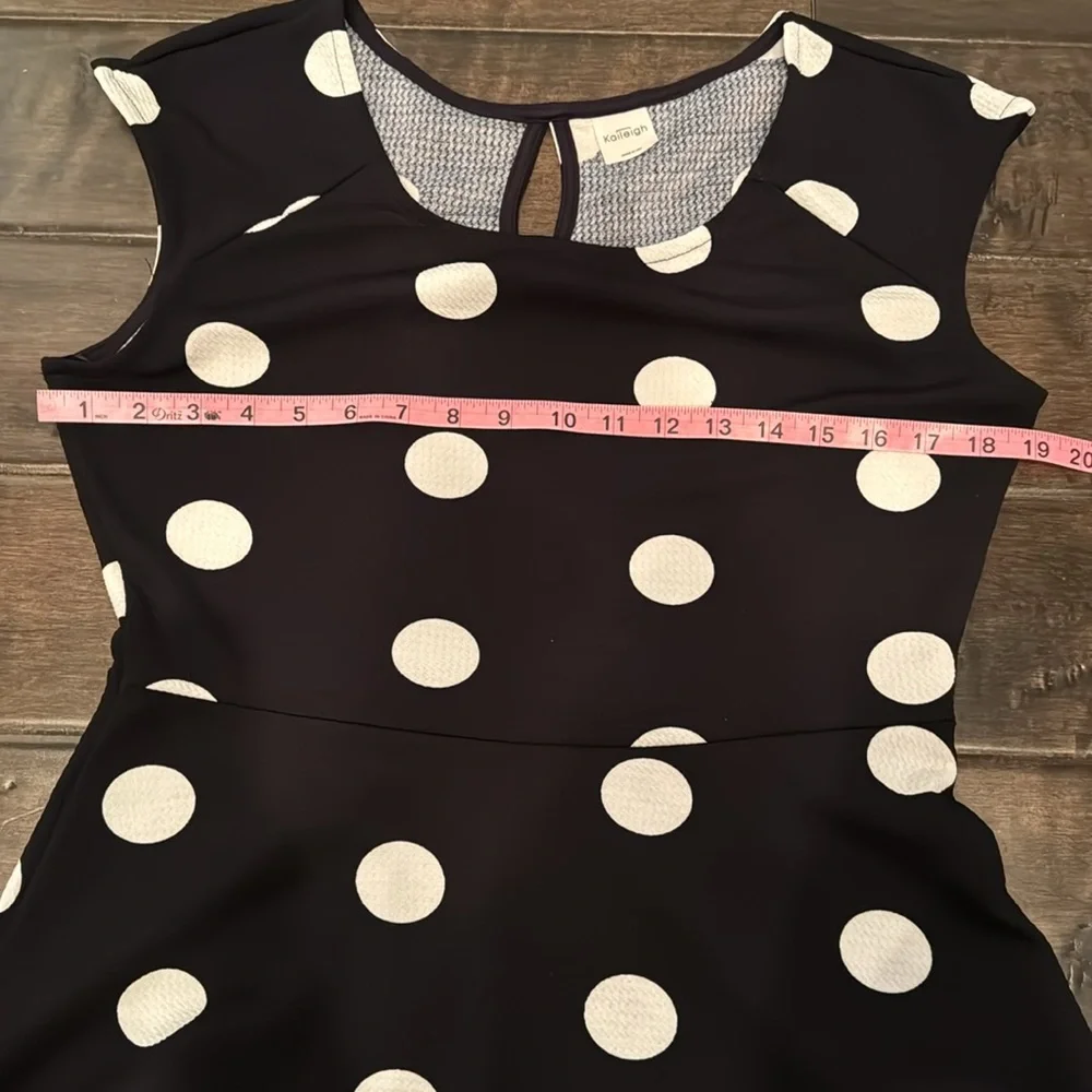 Kaileigh Polka Dot Dress - Picture 9 of 10